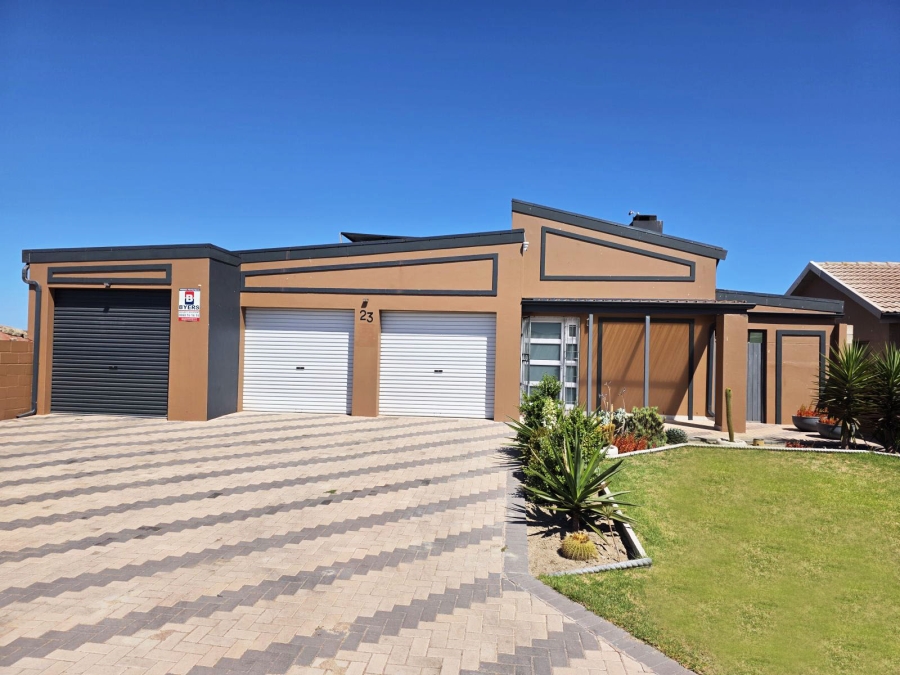 2 Bedroom Property for Sale in Vredenburg Western Cape